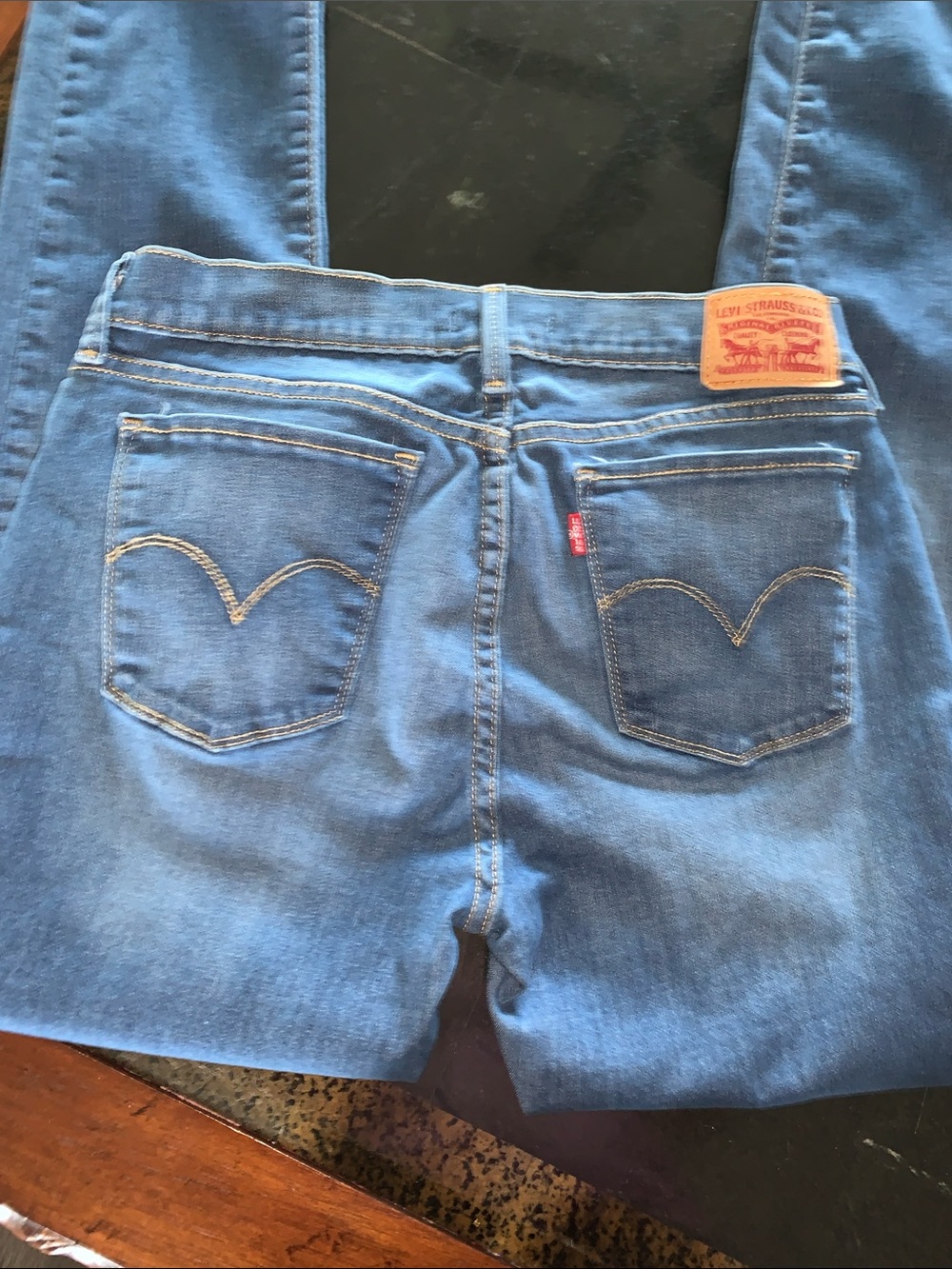 Levi's Women's Blue Skinny Jeans with Signature Back Pockets